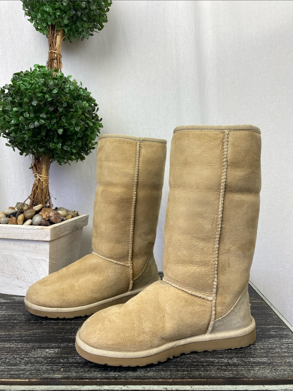 Ugg Tan Leather Classic Tall 5815 Boots 6
